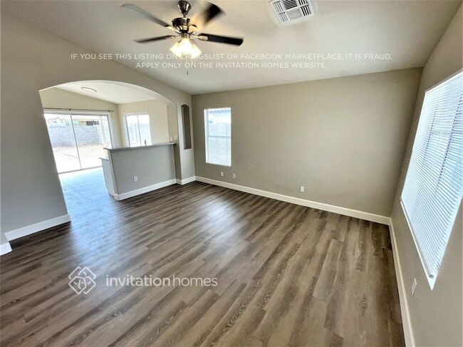 Foto del edificio - 1825 N 89th Ave