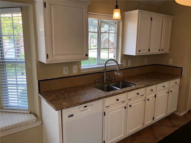 Building Photo - 7509 Arborside Dr