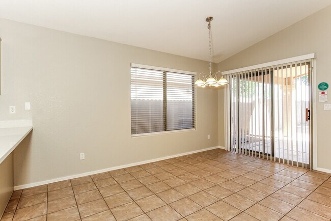 Foto del edificio - 13331 W Boca Raton Rd