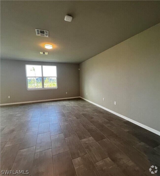 Outer Lehigh Acres Loft Apartments for Rent Alva, FL 1 Rentals