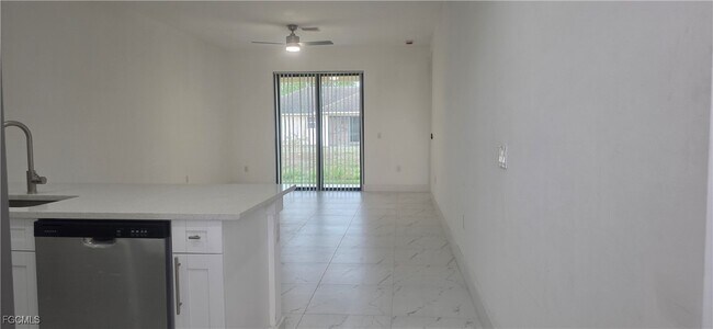 Foto del edificio - 927 Chenault St