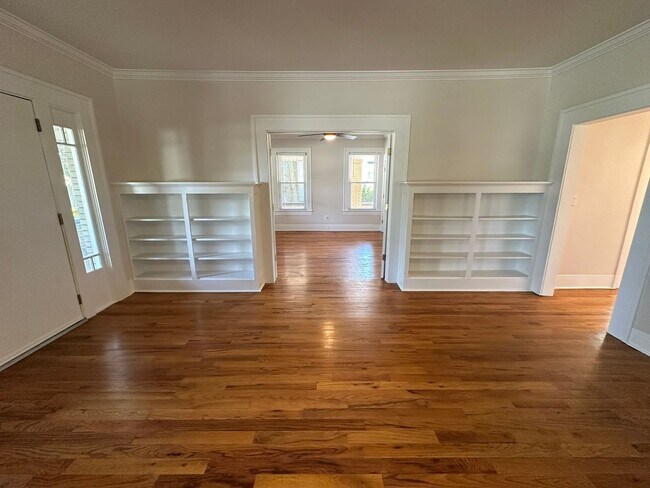 Foto del edificio - 35 Perry Ave