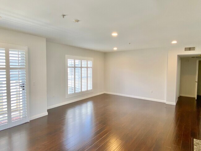 Foto del edificio - 1222 S Westgate Ave