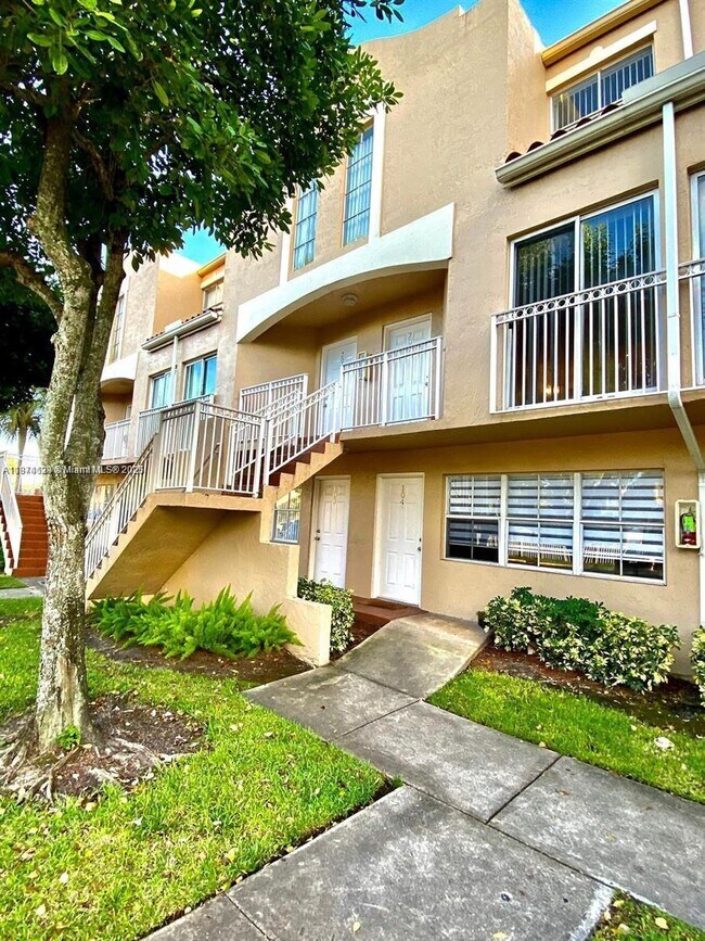 Foto del edificio - 8630 NW 5th Terrace