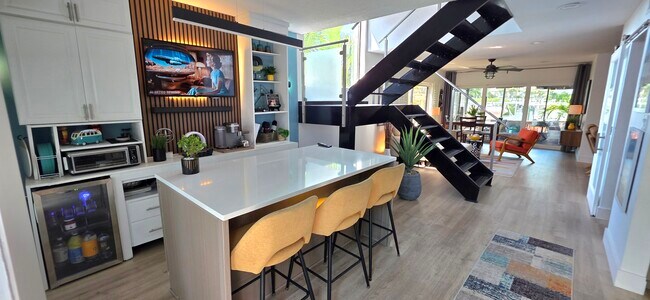 Foto del edificio - 8715 Cove Ct