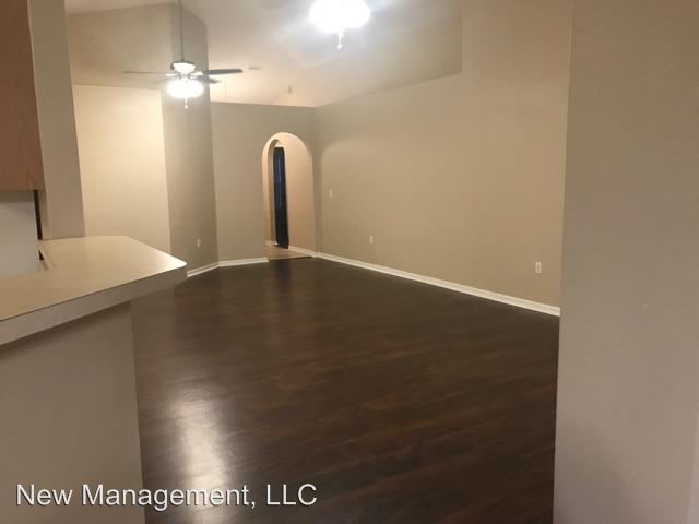 Building Photo - 1770 Eagle Pines Cir