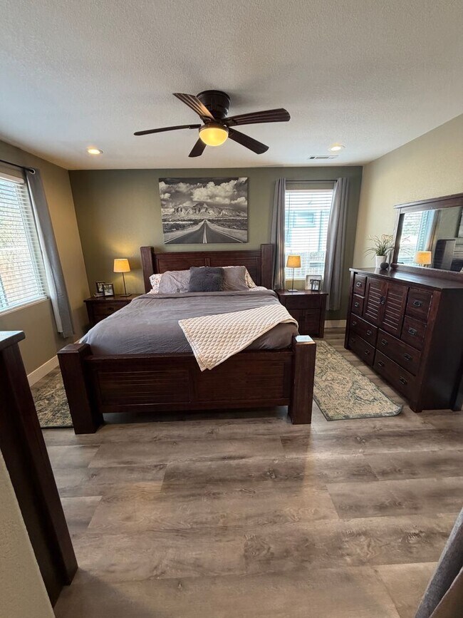 Foto del edificio - Single family home in North Valleys of Reno