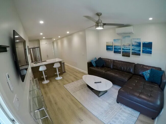 Foto del edificio - 4017 Del Mar Ave