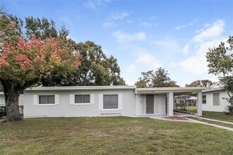 Building Photo - 5963 Bamboo Dr