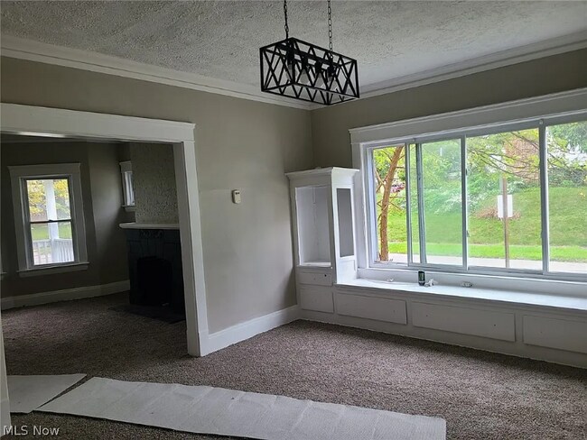 Foto del edificio - 1830 Mannering Rd