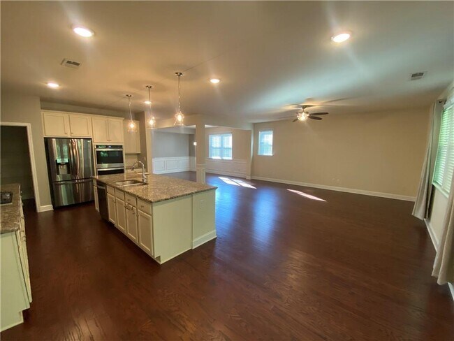 Building Photo - 4870 Odum View Ln