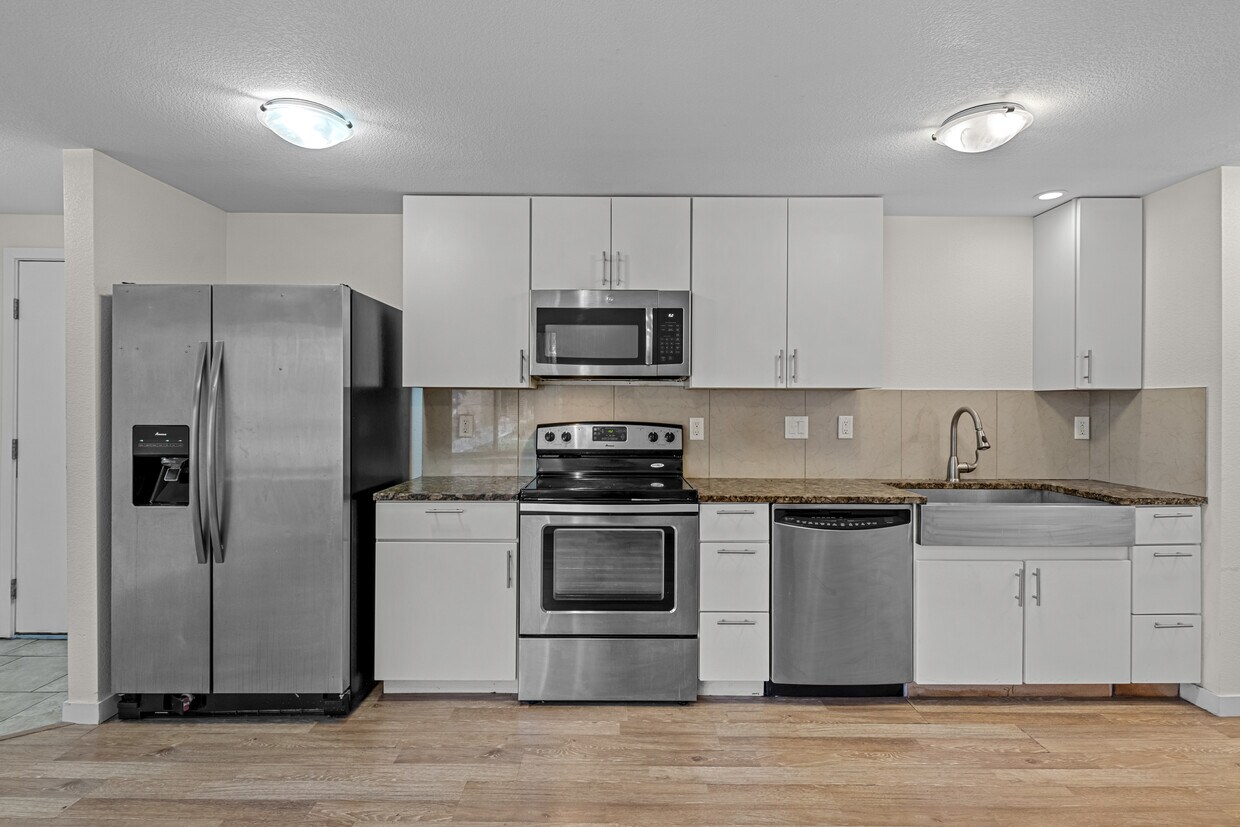 Flats at Fitz Apartments 13033 E 14th Pl Aurora, CO