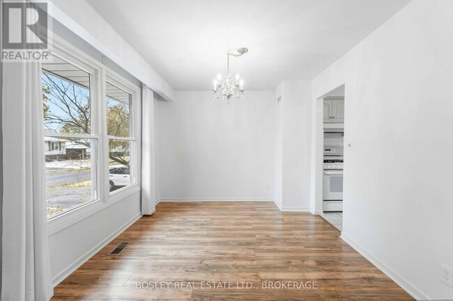 Building Photo - 21 Jeanette Dr