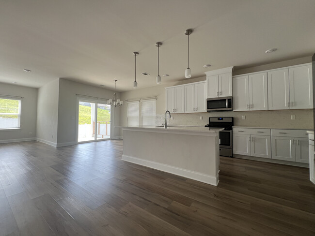 Foto del edificio - 1095 Holland Ridge Way