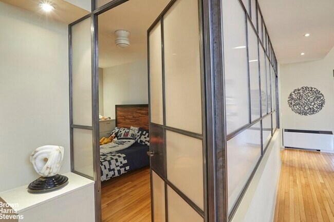 Foto del edificio - 252 7th Ave