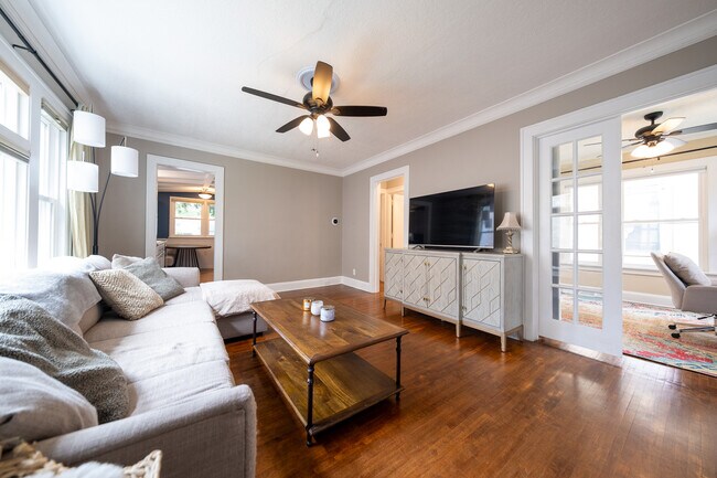 Foto del edificio - 2916 Johnson St NE