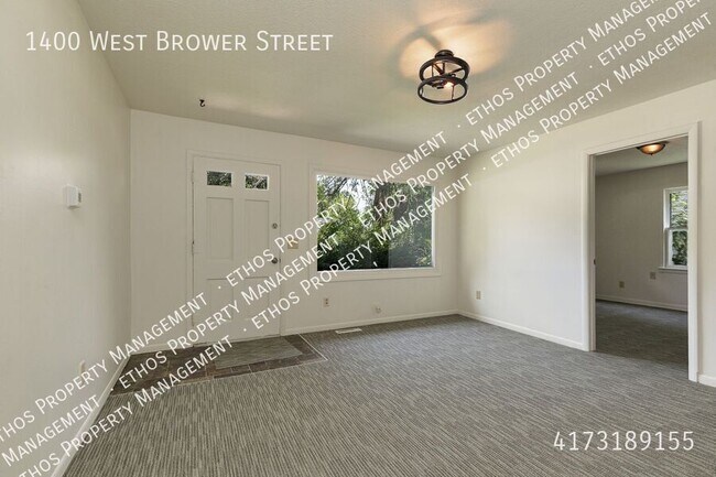 Foto del edificio - 1400 W Brower St