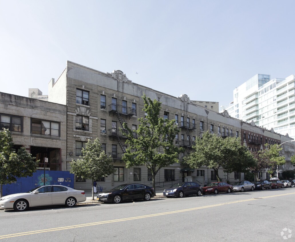 298 - 310 Saint Johns Pl - 298-310 Saint Johns Pl