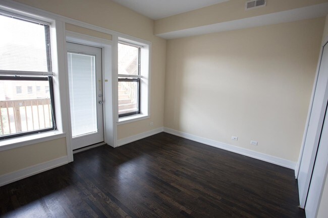 Dormitorio - 5118  S. Greenwood