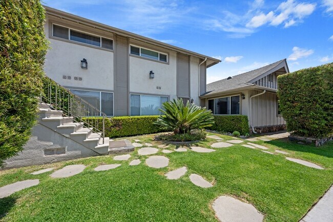 Foto del edificio - 3953 W 178th St