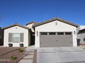 Building Photo - 754 Flexford St