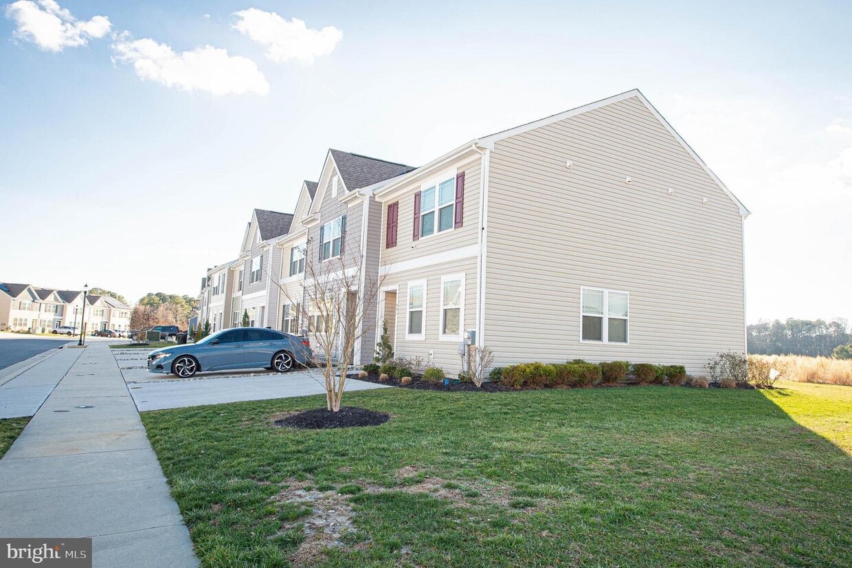 446 Creekbed Cir, Salisbury, MD 21804 Townhome Rentals in Salisbury