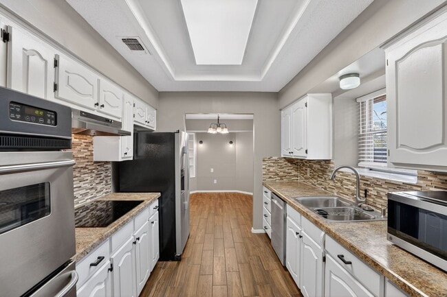 Foto del edificio - 2511 Ironwood Ct