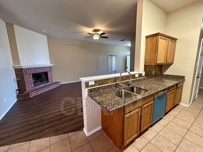 Foto del edificio - 6717 89th St