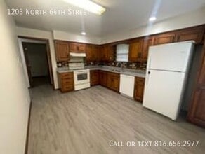 Building Photo - 1203 N 64 St