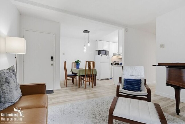 Foto del edificio - Charming 2Bdm 2Ba Apartment in the Heart of Hillcrest!