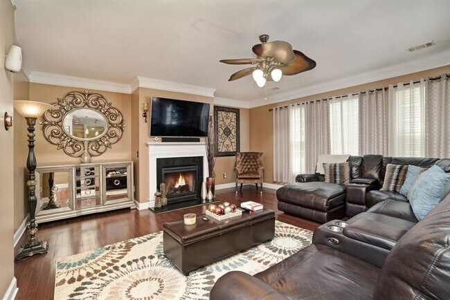 Foto del edificio - 3624 Lake Estates Way