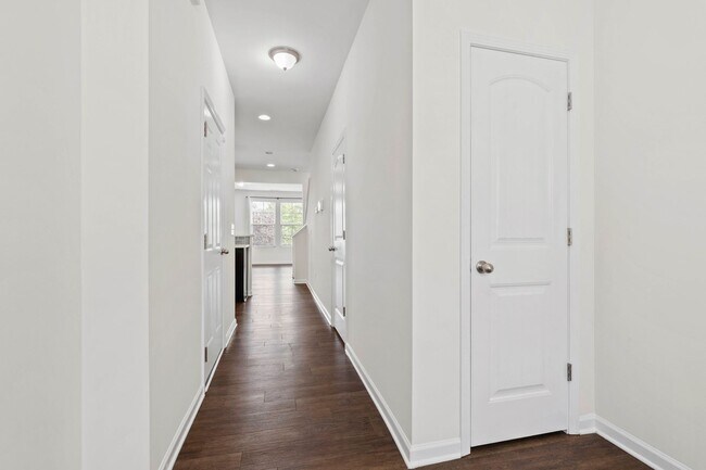 Foto del edificio - Charming 3BR Townhome in Brightleaf at the...
