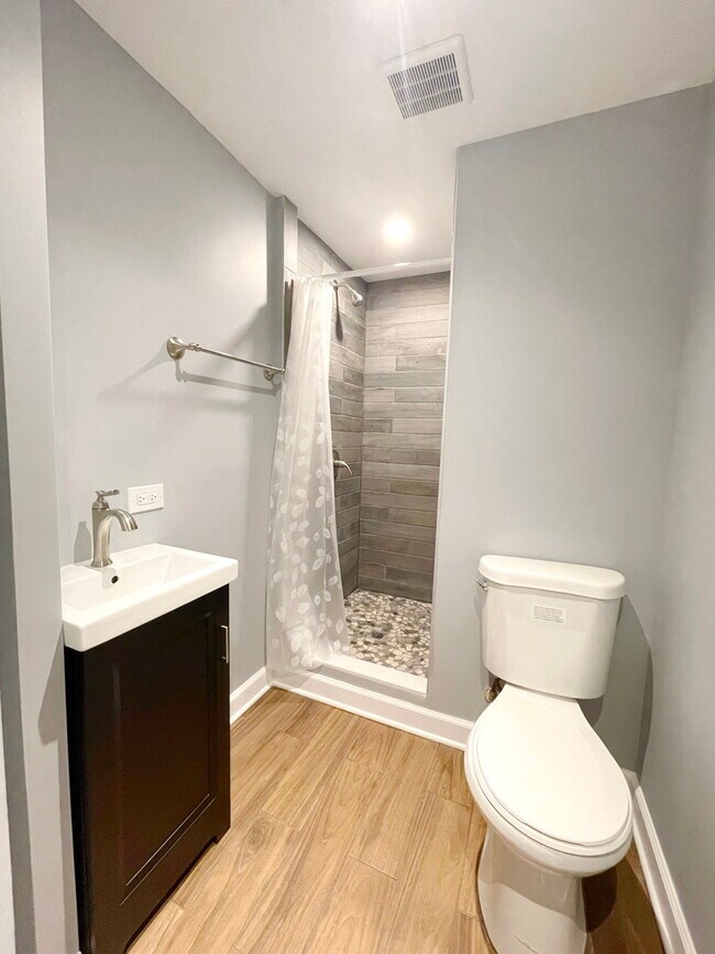 Foto del edificio - 3530 W Palmer St