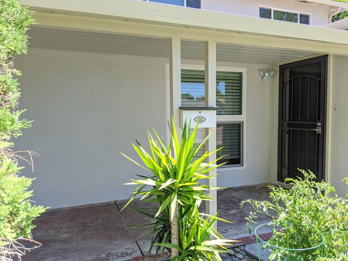 Foto principal - 1496 Marcia Ave