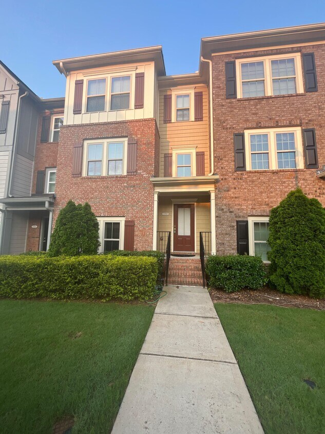 Foto principal - 1334 Kingston Trail