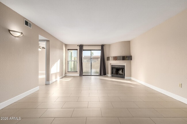 Building Photo - 1317 E Marny Rd