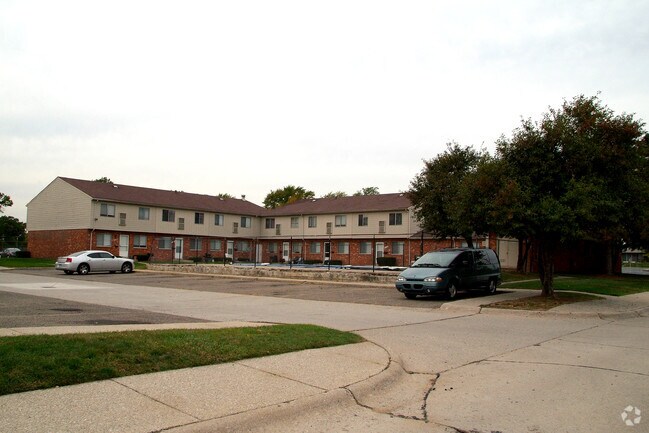 Goddard Court Apartments Goddard Court Apartments