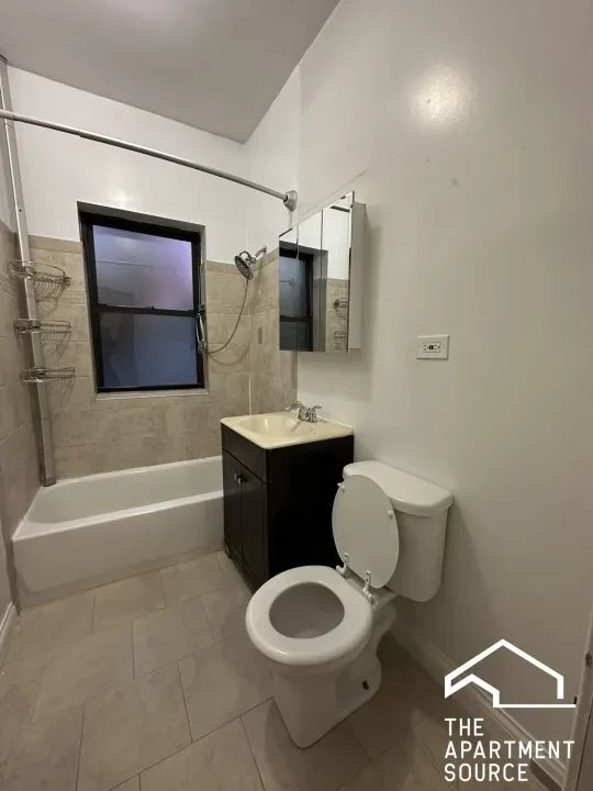 Foto del edificio - 1319 Oak Ave