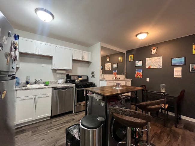 Building Photo - 2545 N Cramer St