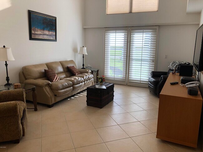 Foto del edificio - 3400 Ocean Shore Blvd