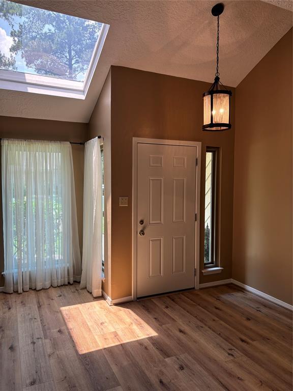 Foto del edificio - 15702 Oxenford Dr