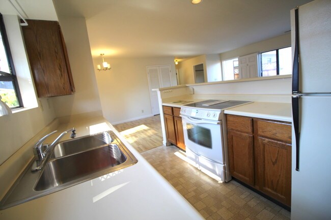 Foto del edificio - 93 30th Ave