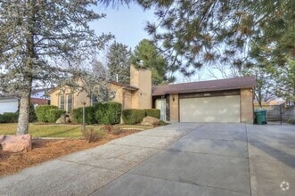 Building Photo - 12131 Mill Ridge Rd