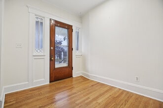 Building Photo - 166 Franklin Ave
