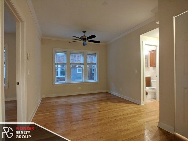 Building Photo - 3244 N Clifton Ave