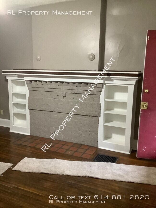 Building Photo - 3 bedroom 2 bathroom duplex Westside Columbus