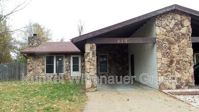 Building Photo - 614 Kane Ct