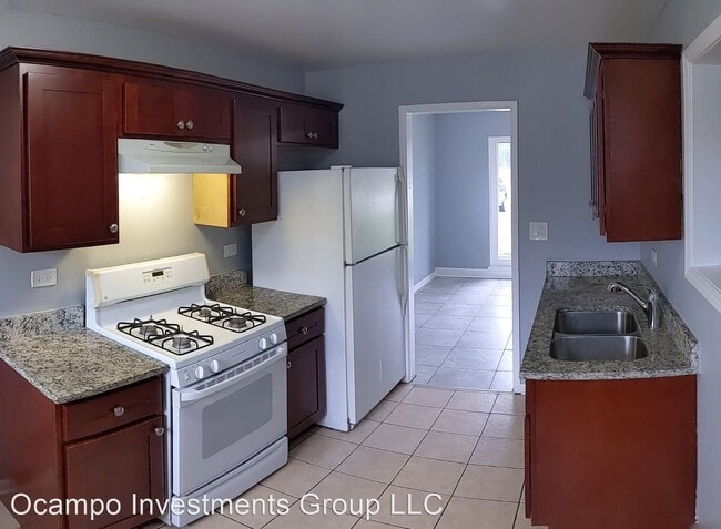 Building Photo - 2 br, 1 bath House - 1546 Burnham Ave.