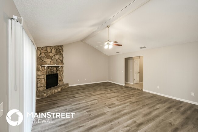 Building Photo - 11023 Poppins Ct