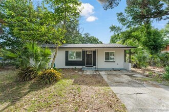 Building Photo - 2503 Highlawn Ave